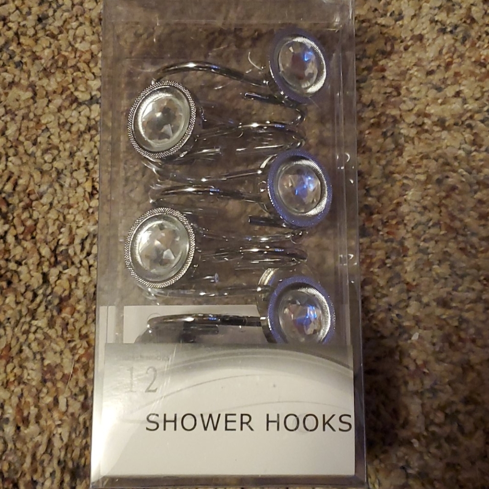 Set of 12 jeweled shower curtain hooks